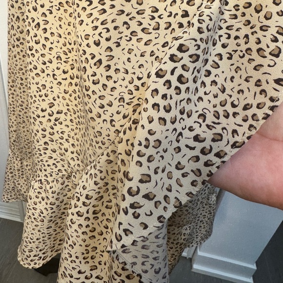 Sanctuary Bianca Leopard Print Midi Dress - Picture 7 of 12